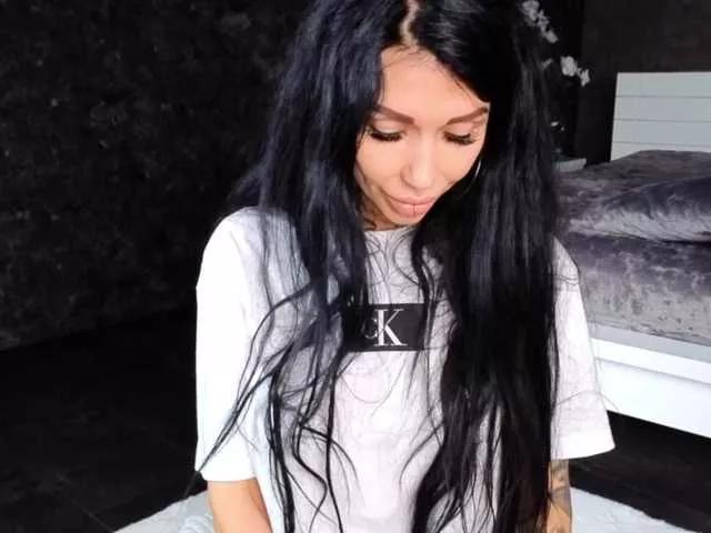 Offline -BABAYAGA- on BongaCams