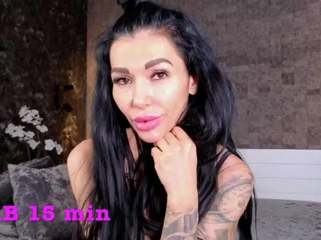 Offline -BABAYAGA- on BongaCams