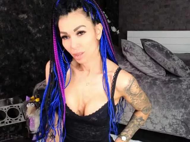 Offline -BABAYAGA- on BongaCams