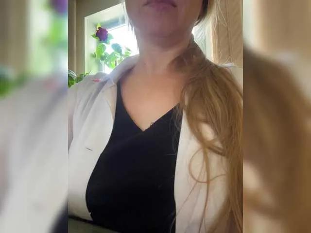 Freechat -Jolly- on BongaCams