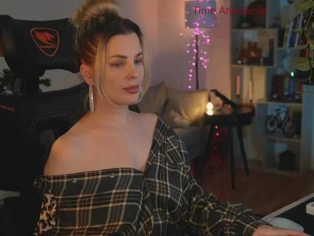 Offline -Queen-Maria- on BongaCams