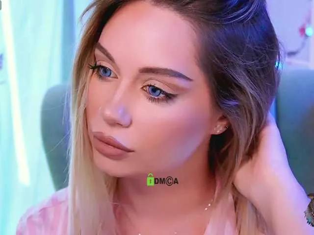 0------0 on BongaCams 