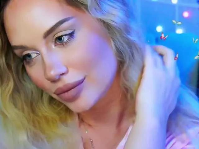 0------0 on BongaCams 