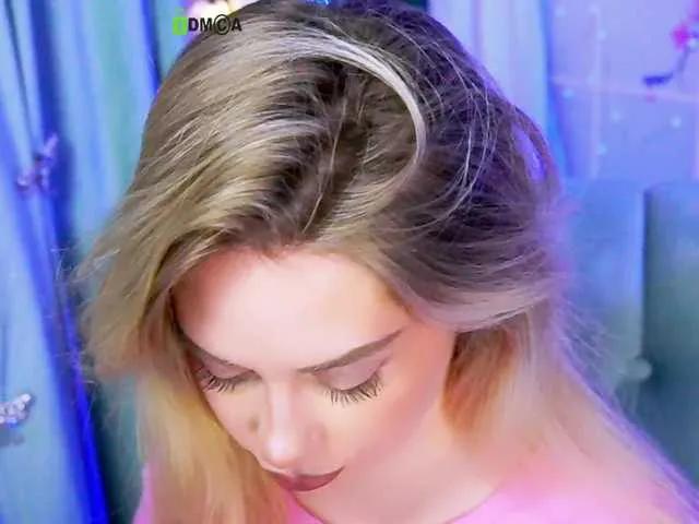 0------0 on BongaCams 