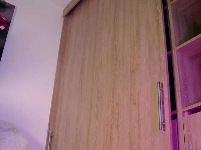 aidaadams on BongaCams 