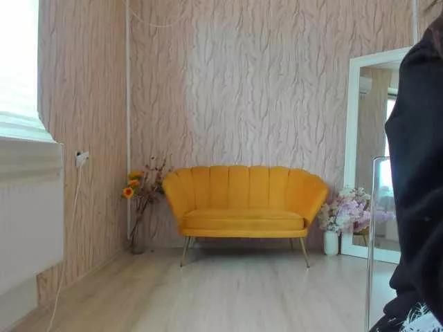 Offline AishaRouhi on BongaCams