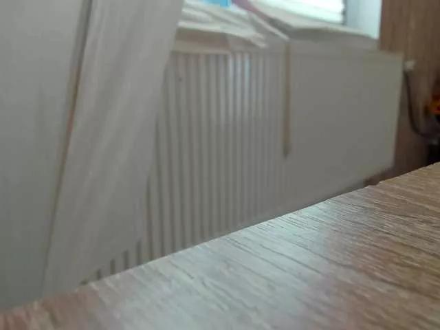 Offline AishaRouhi on BongaCams