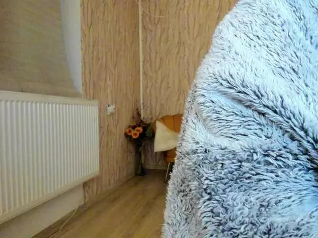 Offline AishaRouhi on BongaCams