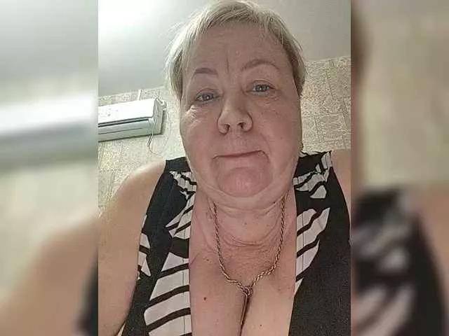 Offline Alena61 on BongaCams