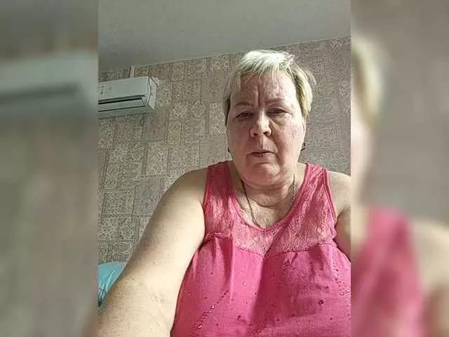 Offline Alena61 on BongaCams