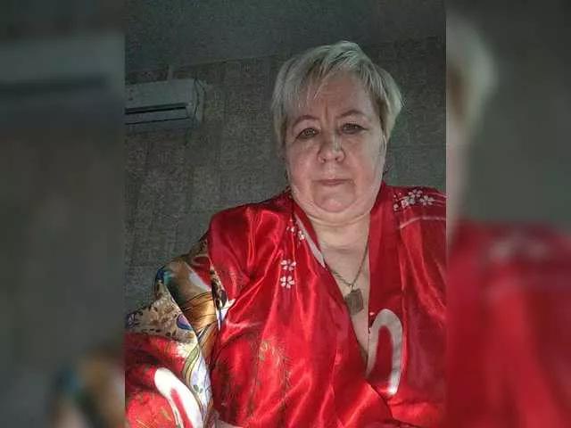 Offline Alena61 on BongaCams