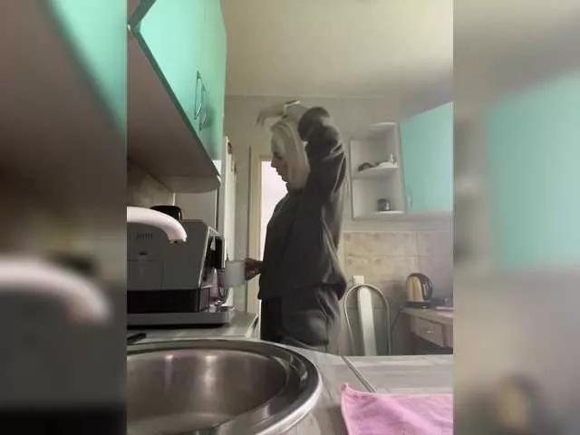 Freechat Alenaa on BongaCams