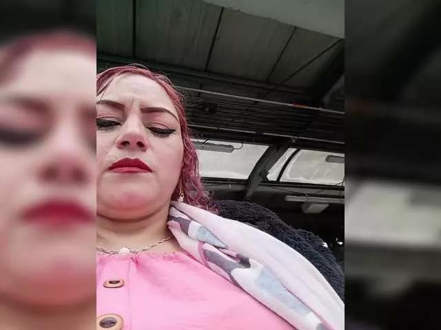 Offline AlexaBrown12 on BongaCams