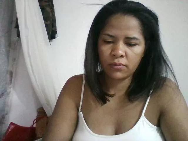 Offline Alexiane-Candy on BongaCams