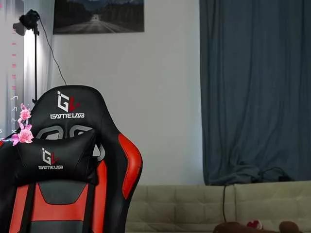 Offline aliceTurner21 on BongaCams