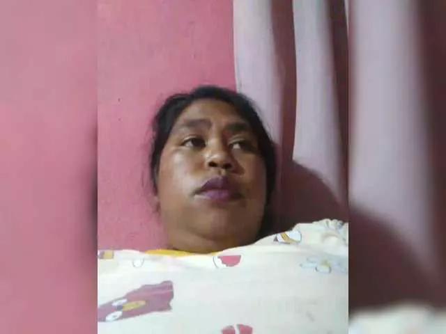 Offline Aliciahotsexy on BongaCams