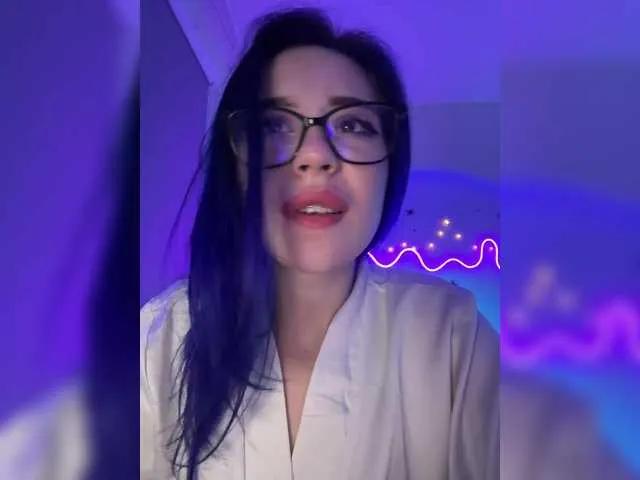 Freechat Alismoon66 on BongaCams