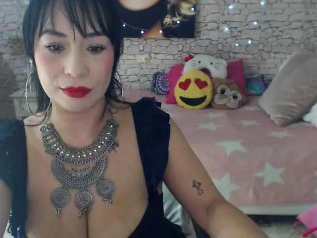 Offline AlissonTyler on BongaCams