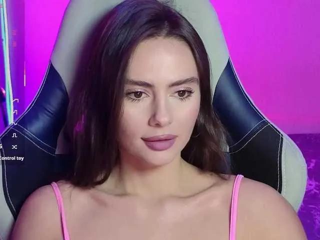 Freechat Allla on BongaCams