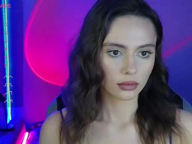 Freechat Allla on BongaCams