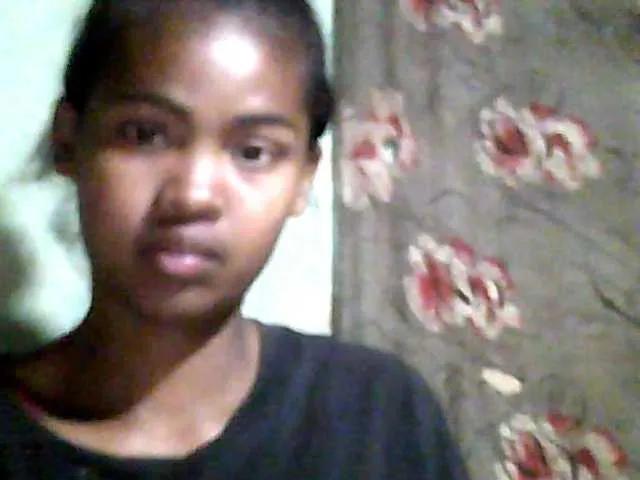 Offline Allycha1 on BongaCams