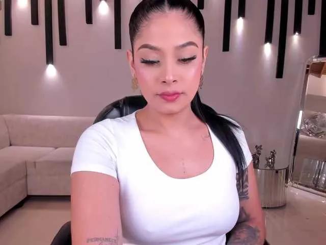 Offline AlyssaDean on BongaCams