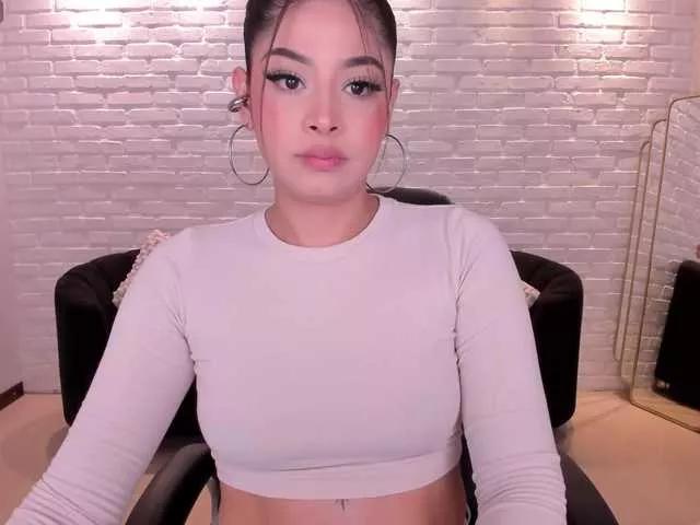 Offline AlyssaDean on BongaCams
