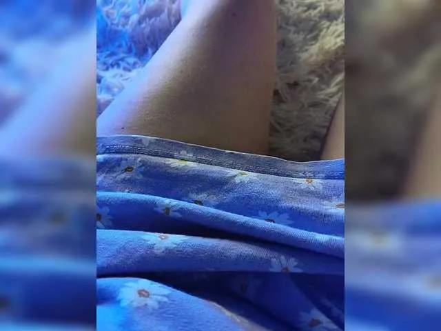 amazingtits-5D on BongaCams 