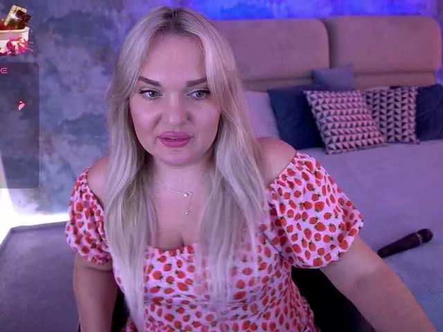 Offline AmelyLoveme on BongaCams