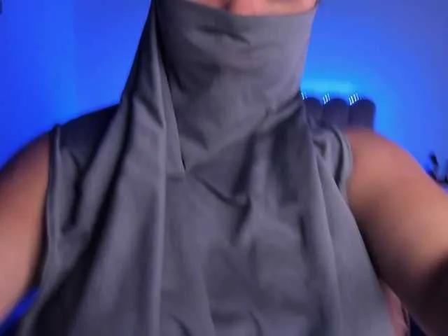 amila-hagda — moneyyyyyy