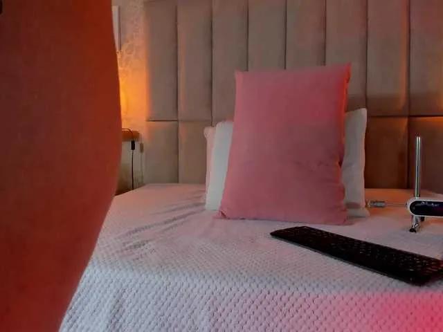 Offline amy-saenz on BongaCams