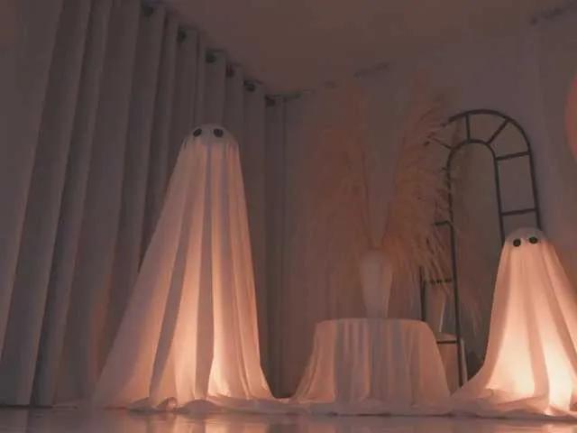 AmyArmstrong on BongaCams 