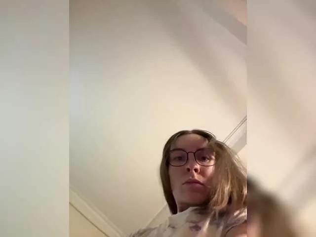 Offline AndreElis on BongaCams