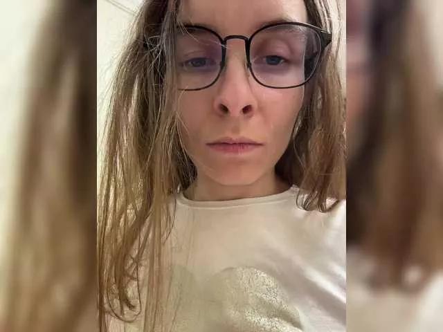 Offline AndreElis on BongaCams