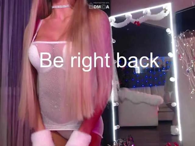 Offline AngelaLovely on BongaCams