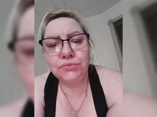 Offline AngelinaGlam on BongaCams