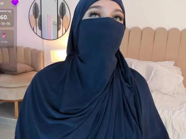 Anna-henao on BongaCams 