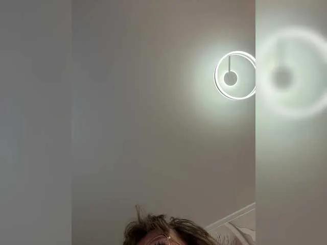 Offline anyuta1212 on BongaCams