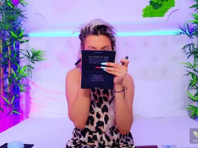 AriannaSins on BongaCams 