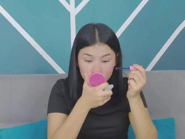 Offline Arii-moon on BongaCams