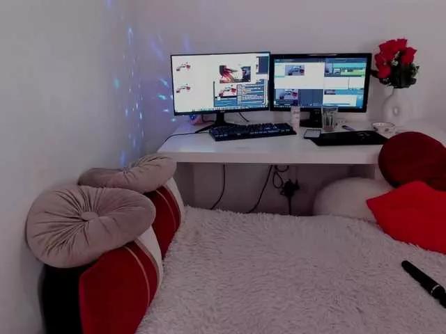 Offline aryahunt on BongaCams