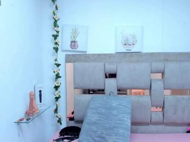 Offline Ashley-7777 on BongaCams