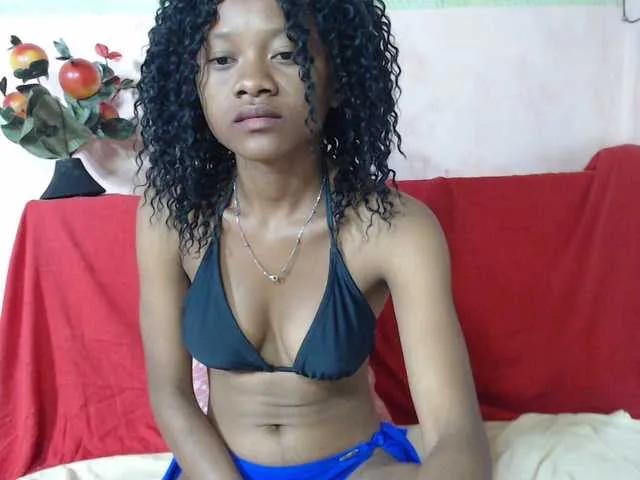 Offline Aslheya on BongaCams