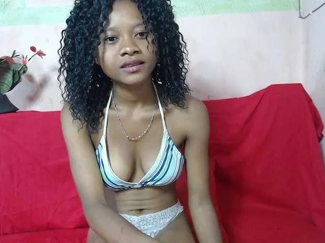 Offline Aslheya on BongaCams