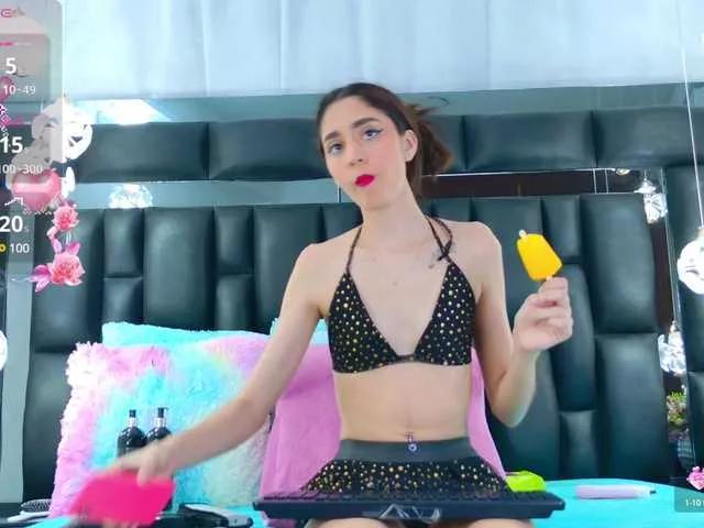 Freechat AuraRoss on BongaCams