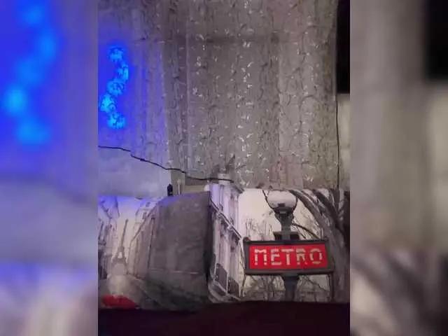 Freechat AureliyXXX on BongaCams