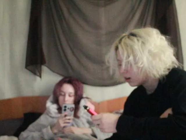 Freechat Avny-Loki on BongaCams