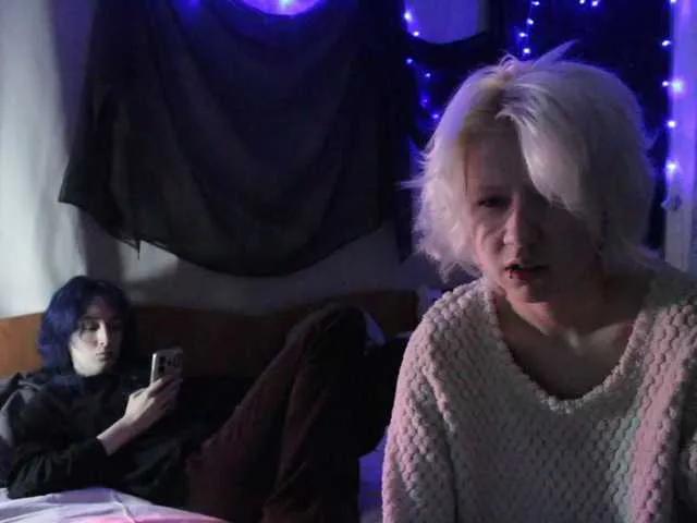 Freechat Avny-Loki on BongaCams