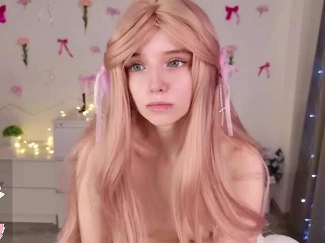 b4by-lol1 on BongaCams 