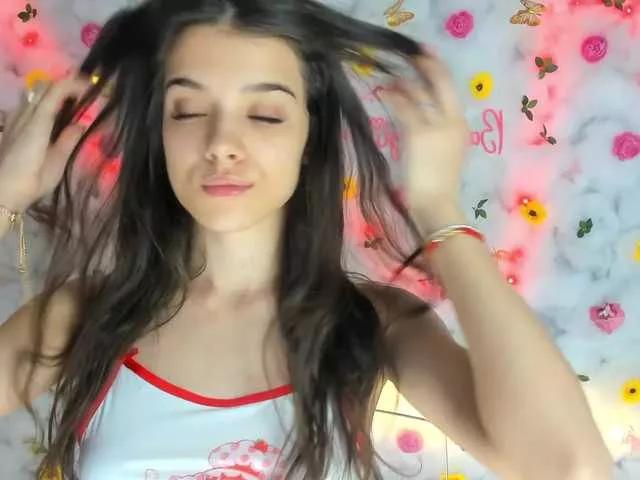 Offline BabyAylin on BongaCams